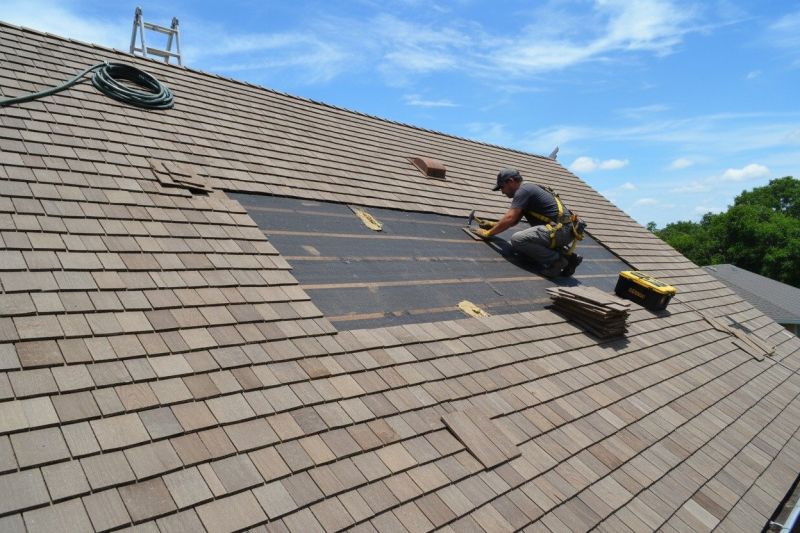 Wood Shake Roof Repair in Watertown, CT